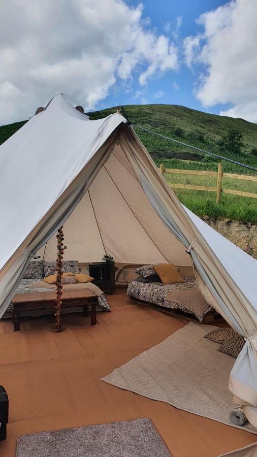 Calon Y Goedwig Glamping Hotel Ландоувъри Екстериор снимка